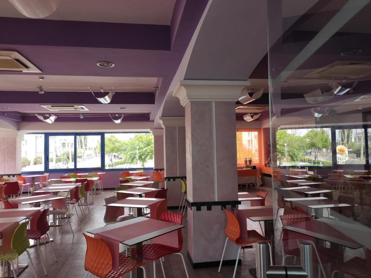 Hotel Senior Каттолика Экстерьер фото